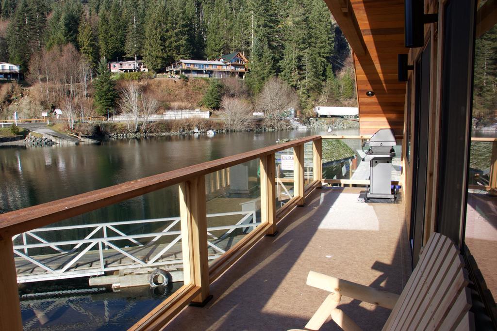 Brown'S Bay Resort Campbell River Habitación foto
