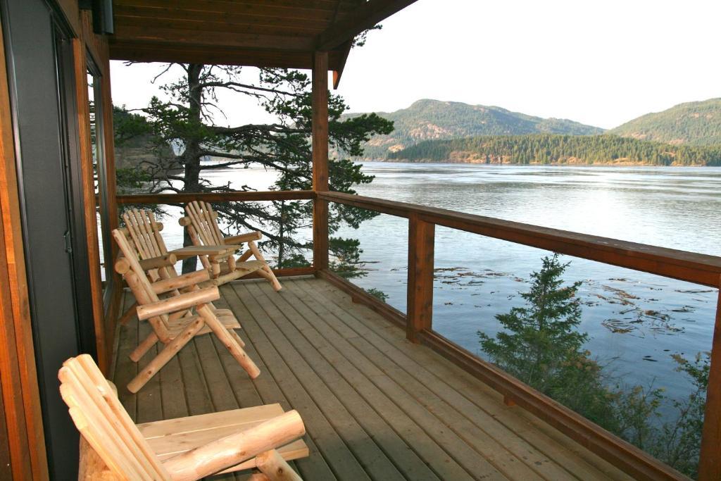 Brown'S Bay Resort Campbell River Habitación foto