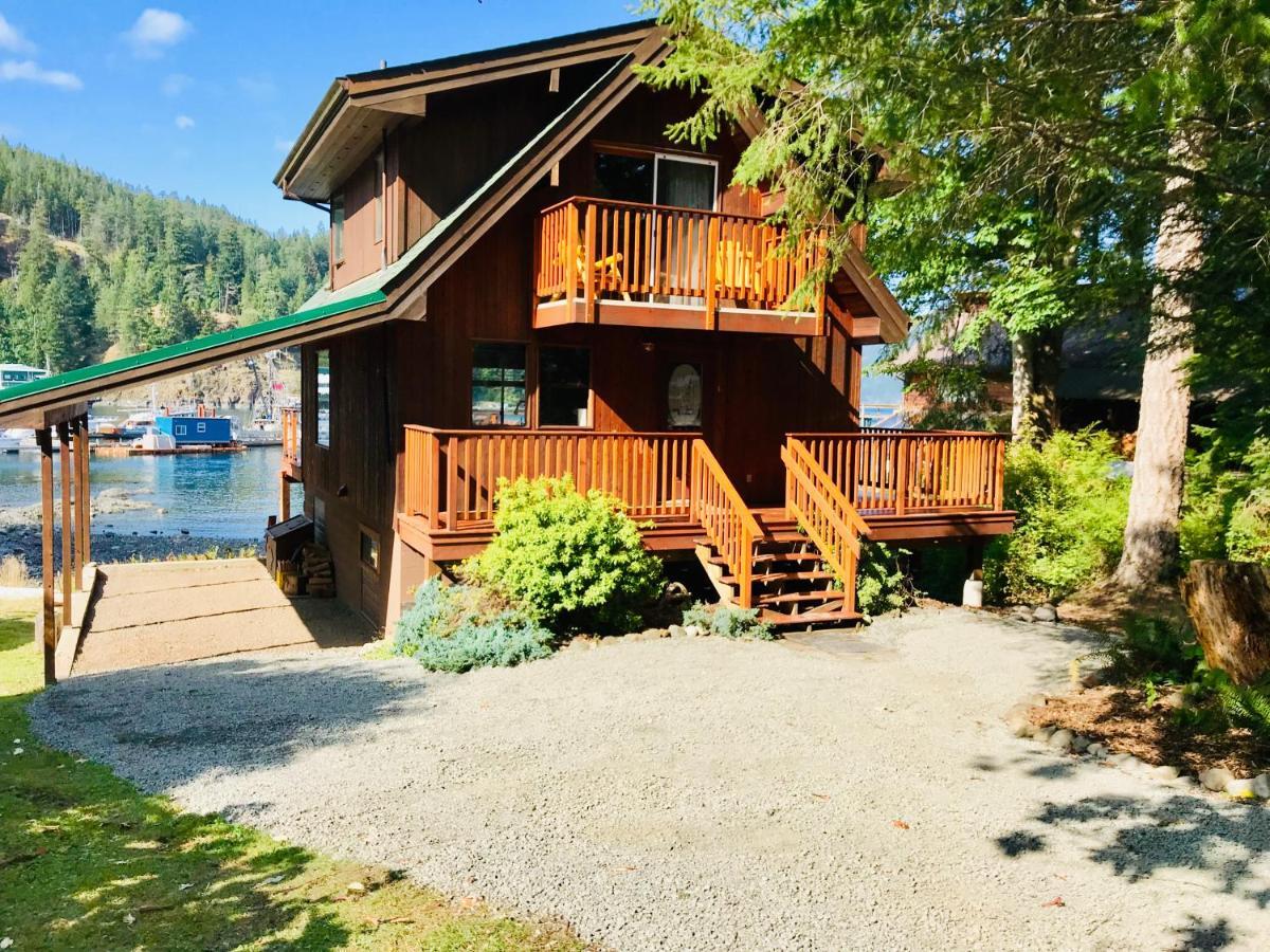 Brown'S Bay Resort Campbell River Exterior foto